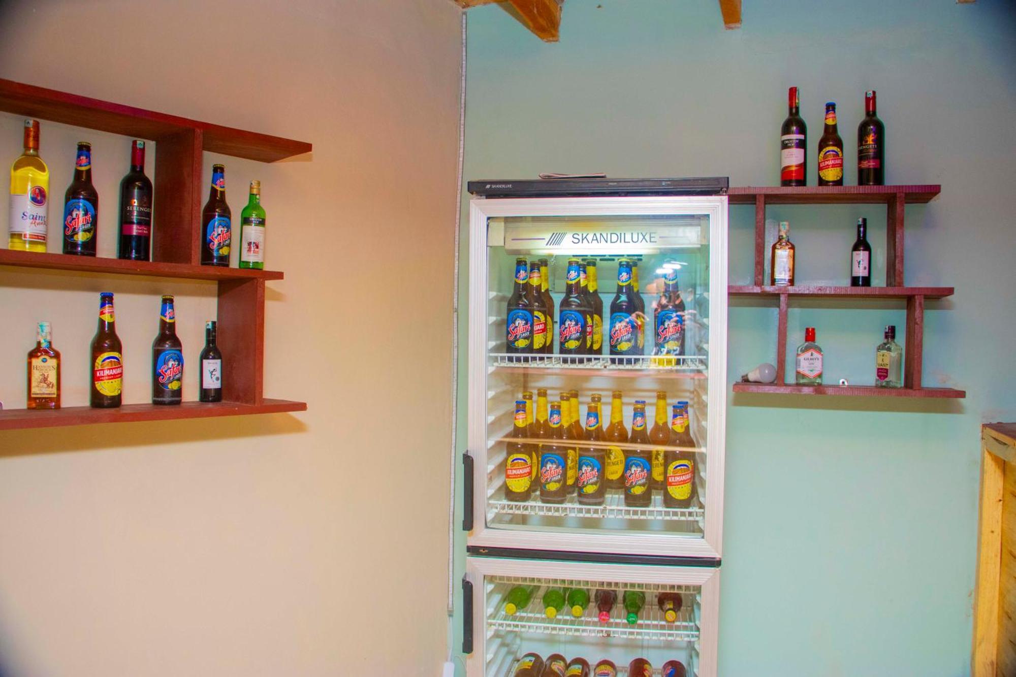 Shamba Hostel Usa River Екстер'єр фото