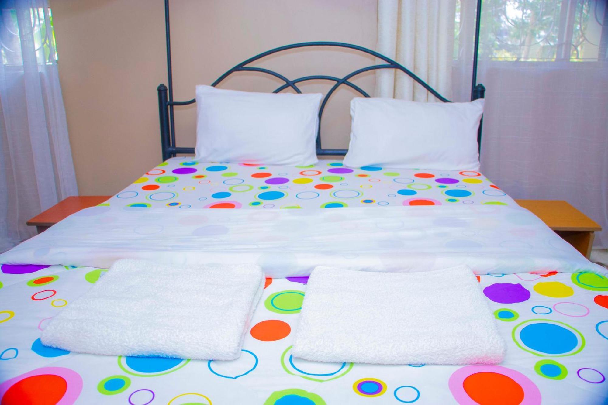 Shamba Hostel Usa River Екстер'єр фото