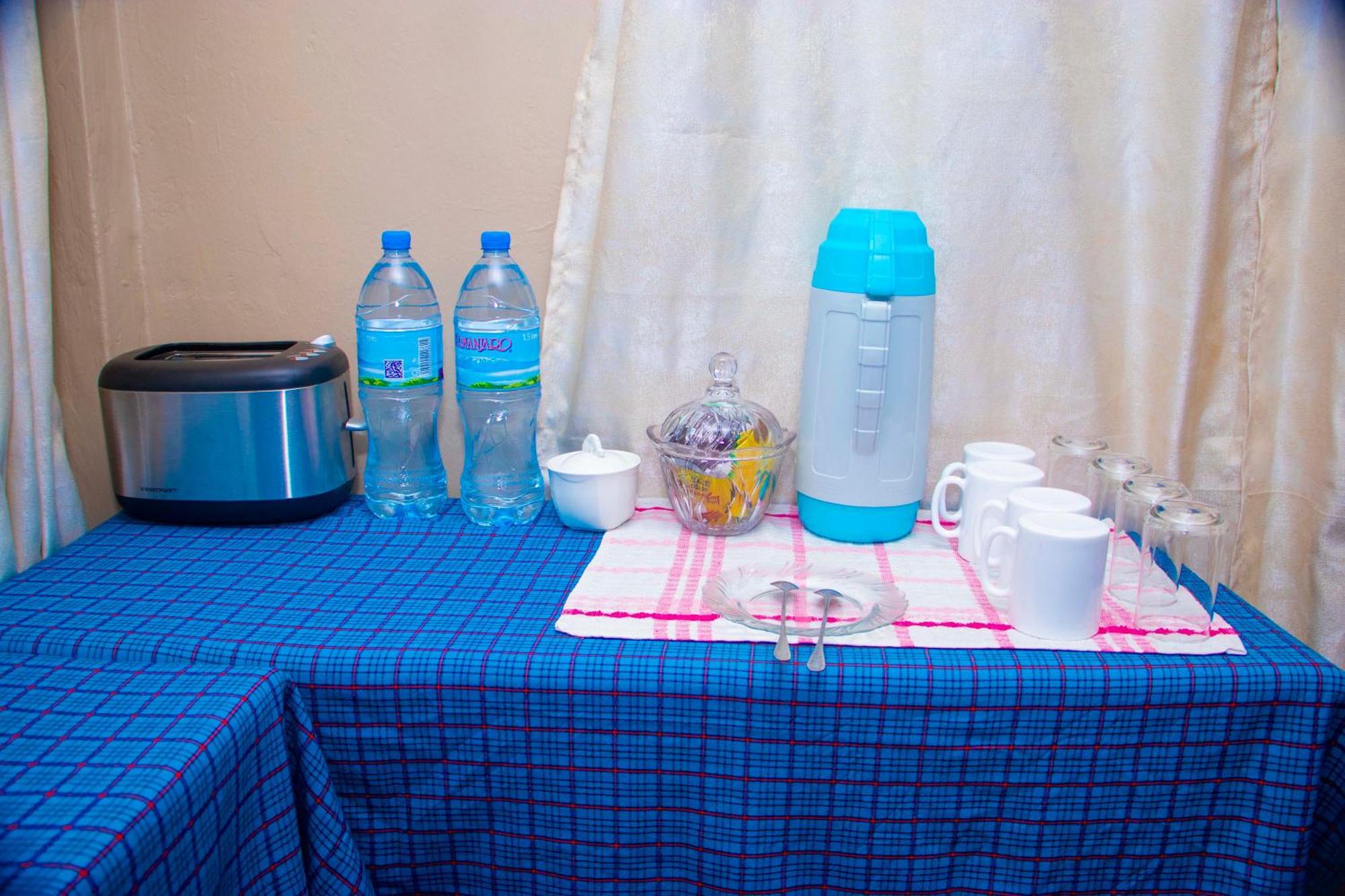 Shamba Hostel Usa River Екстер'єр фото