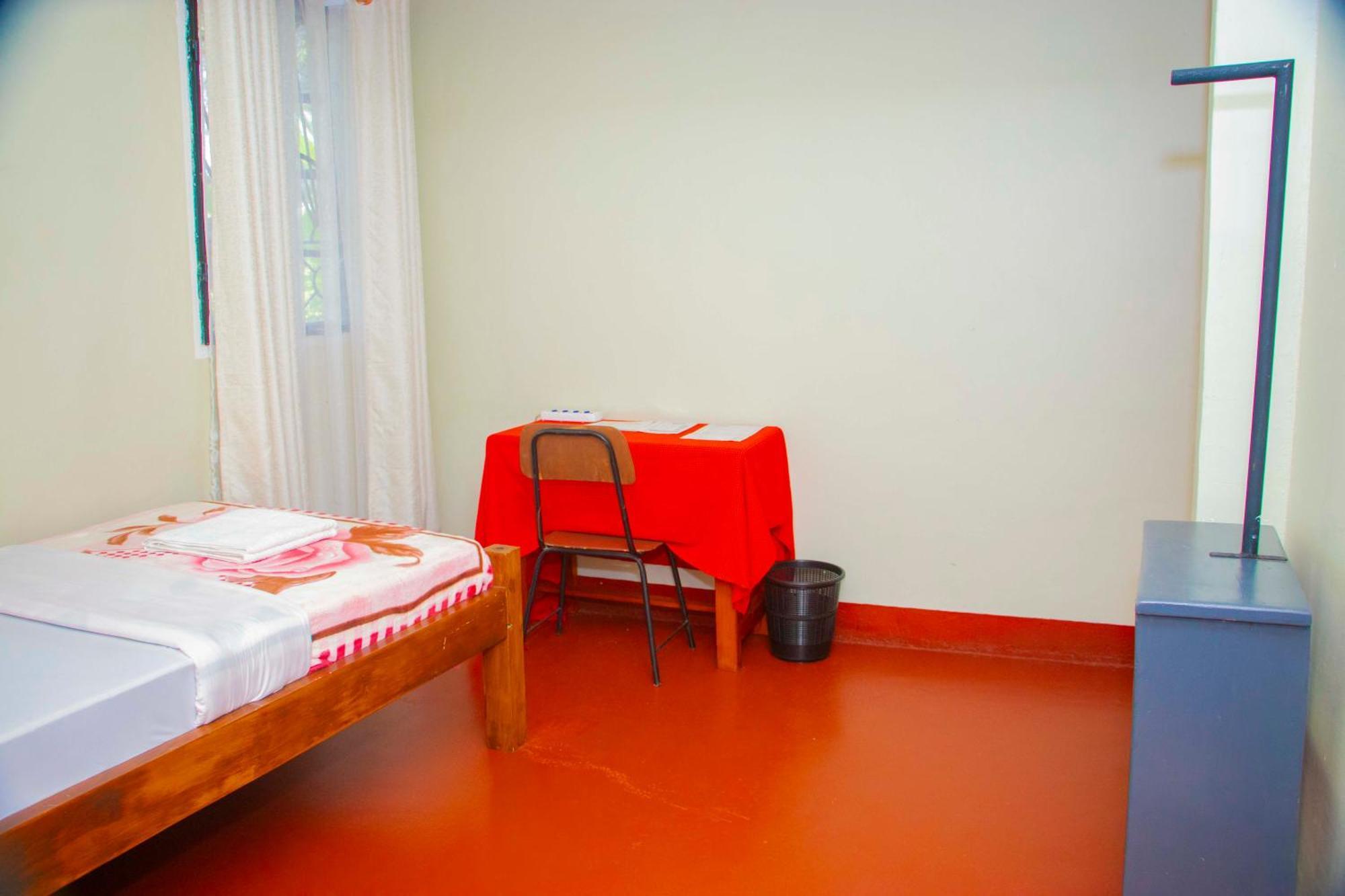 Shamba Hostel Usa River Екстер'єр фото