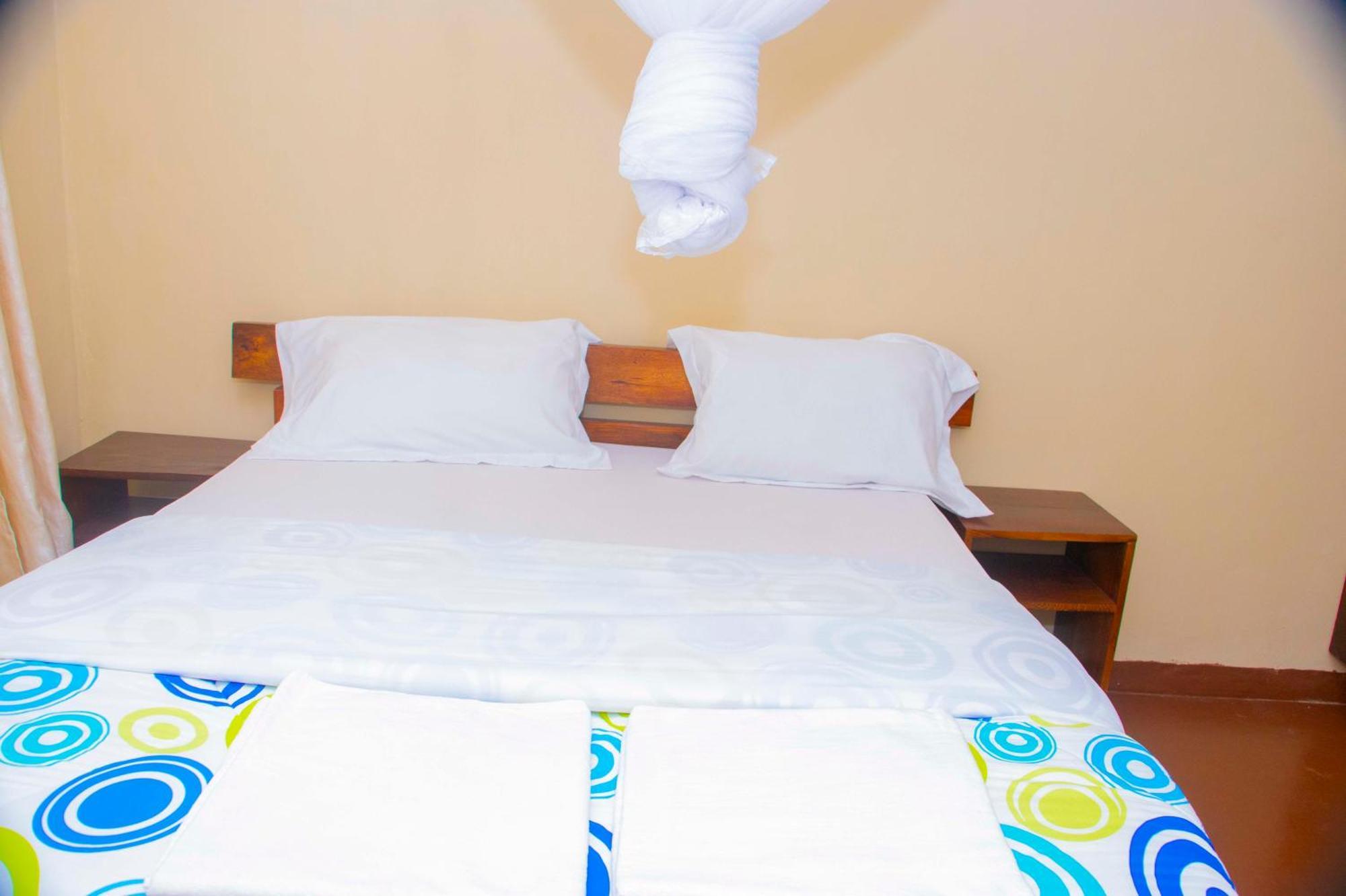 Shamba Hostel Usa River Екстер'єр фото